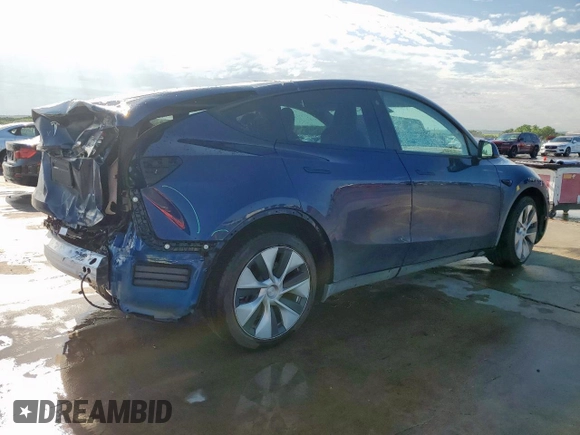 2022 Tesla Model Y Long Range z VIN 7SAYGDEEXNF372693, wystawiony jako Copart lot #53275555 z przebiegiem 51 165 mil mil oraz Szkody całkowita. Historia ofert i sprzedaży dostępna na DreamBid. Obrazek 3.