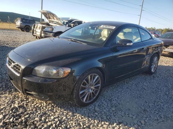 2009 Volvo C70 with VIN YV1MC67289J076117, listed as a Copart auction lot 82969644 with 192,359 mi miles and Salvage Title. Bid and sale history available at carsss.com. Image 1.