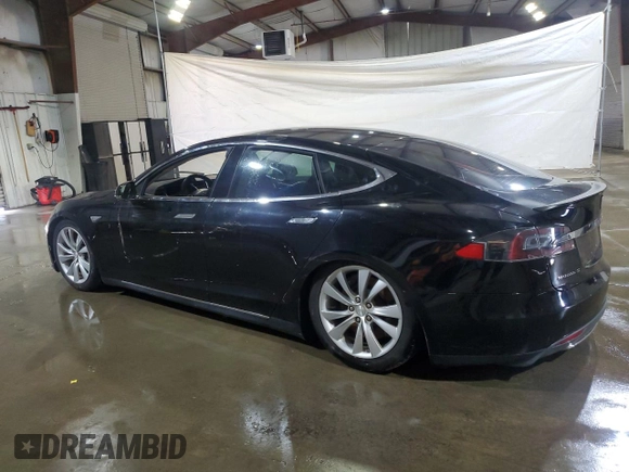2013 Tesla Model S Performance с VIN 5YJSA1DP1DFP04296, выставлен на аукционе Copart как лот 61494385 с пробегом 35 075 миль миль и Чистый • Clean title. История ставок и продаж доступна на DreamBid. Изображение 2.