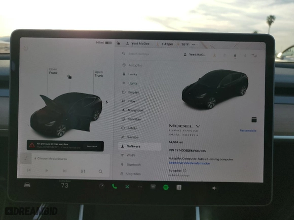 2021 Tesla Model Y Long Range with VIN 5YJYGDEE5MF067565, listed as a Copart auction lot 45970585 with 14,684 mi miles and Salvage Title. Bid and sale history available at carsss.com. Image 9.