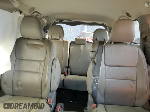 2015 Toyota Sienna XLE z VIN 5TDYK3DC2FS554374, wystawiony jako Copart lot #49789715 z przebiegiem 225 526 mil mil oraz Szkoda całkowita • Salvage title. Historia ofert i sprzedaży dostępna na DreamBid. Obrazek 10.