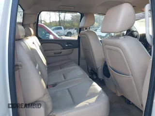 2009 Chevrolet Silverado 1500 with VIN 3GCEC33J49G178179, listed as a IAAI auction lot 41810627 with 205,823 mi miles and . Bid and sale history available at DreamBid. Image 8.