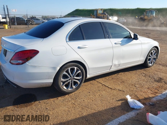 2018 Mercedes-Benz C 300 with VIN 55SWF4JB0JU253076, listed as a IAAI auction lot 41890485 with 132,147 mi miles and . Bid and sale history available at DreamBid. Image 4.