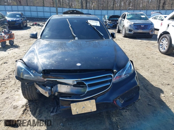 2015 Mercedes-Benz E-Class E 350 Luxury with VIN WDDHF8JB7FB115231, listed as a IAAI auction lot 41363482 with 132,000 mi miles. Bid and sale history available at carsss.com. Image 12.