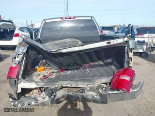 2007 Chevrolet Silverado 1500 LTZ with VIN 2GCEK13M071609477, listed as a IAAI auction lot 41042020 with 193,095 mi miles. Bid and sale history available at carsss.com. Image 15.