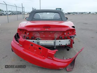 2002 Mazda MX-5 Miata Cloth with VIN JM1NB353220229173, listed as a IAAI auction lot 42344106 with 153,242 mi miles and . Bid and sale history available at DreamBid. Image 16.