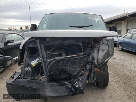 2006 GMC Savana Cargo Van with VIN 1GTEG15X861118619, listed as a Copart auction lot 82440064 with 0 mi miles and Salvage Title. Bid and sale history available at carsss.com. Image 5.