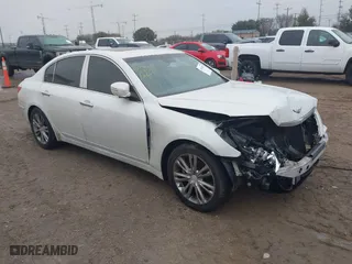 2010 Hyundai Genesis with VIN KMHGC4DEXAU093599, listed as a IAAI auction lot 41454858 with 1 mi miles. Bid and sale history available at carsss.com. Image 1.