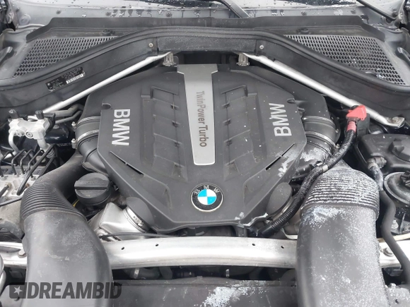 2013 BMW X5 xDrive50i z VIN 5UXZV8C55D0C15881, wystawiony jako IAAI lot #41695992 z przebiegiem 173 391 mil mil oraz . Historia ofert i sprzedaży dostępna na DreamBid. Obrazek 10.