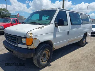 2003 Ford Econoline Passenger XL with VIN 1FBSS31L33HA12571, listed as a IAAI auction lot 42268424 with 170,739 mi miles and . Bid and sale history available at DreamBid. Image 2.