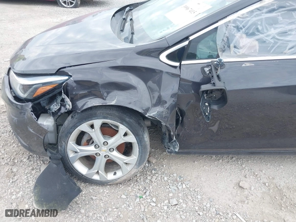 2016 Chevrolet Cruze Premier with VIN 1G1BG5SM7G7277434, listed as a IAAI auction lot 39967415 with 58,082 mi miles. Bid and sale history available at carsss.com. Image 11.