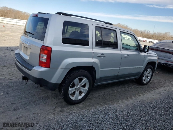 2011 Jeep Patriot Sport with VIN 1J4NF1GB5BD282594, listed as a Copart auction lot 45773805 with 170,338 mi miles and Clean Title. Bid and sale history available at carsss.com. Image 3.