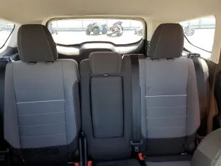 2013 Ford Escape SE with VIN 1FMCU9G95DUD07068, listed as a Copart auction lot 53940405 with 0 mi miles and Salvage Title. Bid and sale history available at carsss.com. Image 10.