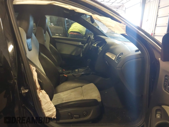 2011 Audi S4 Premium Plus z VIN WAUBGAFL4BA056609, wystawiony jako IAAI lot #41221310 z przebiegiem 145 992 mil mil oraz . Historia ofert i sprzedaży dostępna na DreamBid. Obrazek 5.