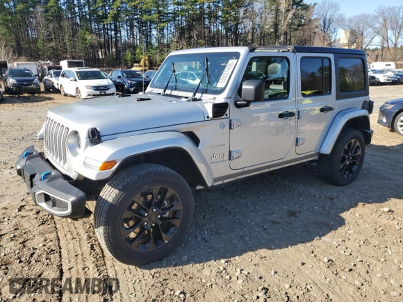 2023 Jeep Wrangler Sahara z VIN 1C4JJXP66PW703050, wystawiony jako Copart lot #53637455 z przebiegiem 7 525 mil mil oraz Czysty tytuł • Clean title. Historia ofert i sprzedaży dostępna na DreamBid. Obrazek 1.