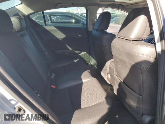 2013 Acura ILX with VIN 19VDE1F38DE004118, listed as a Copart auction lot 89351765 with 186,613 mi miles and Clean Title. Bid and sale history available at carsss.com. Image 10.