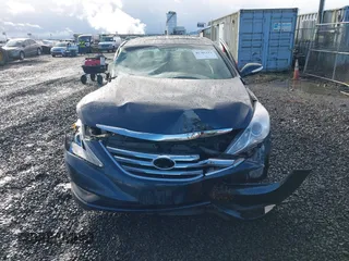 2014 Hyundai Sonata SE with VIN 5NPEC4AC5EH856675, listed as a IAAI auction lot 41785114 with 83,567 mi miles and . Bid and sale history available at DreamBid. Image 13.