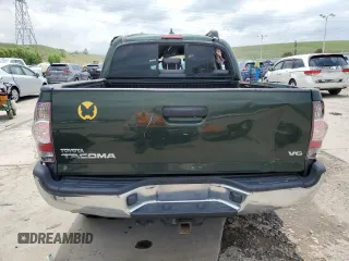 2012 Toyota Tacoma z VIN 3TMLU4ENXCM082978, wystawiony jako Copart lot #60069475 z przebiegiem 169 533 mil mil oraz Szkoda całkowita • Salvage title. Historia ofert i sprzedaży dostępna na DreamBid. Obrazek 6.