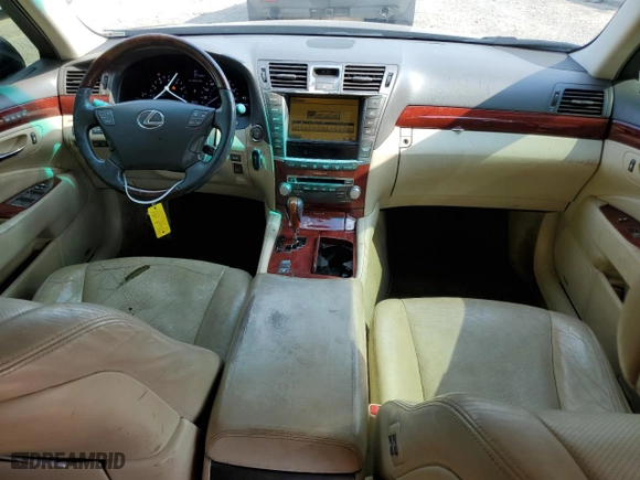 2012 Lexus LS 460 with VIN JTHCL5EFXC5013326, listed as a Copart auction lot 61929324 with 176,877 mi miles and Salvage Title. Bid and sale history available at carsss.com. Image 8.