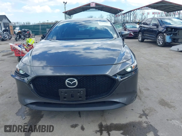 2020 Mazda 3 Preferred with VIN JM1BPBMM1L1169228, listed as a IAAI auction lot 41930452 with 31,351 mi miles and . Bid and sale history available at DreamBid. Image 12.