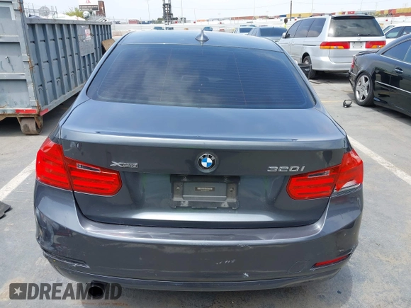 2014 BMW 3 Series 320i xDrive with VIN WBA3C3C58EP661414, listed as a IAAI auction lot 42489010 with 93,488 mi miles and . Bid and sale history available at DreamBid. Image 17.