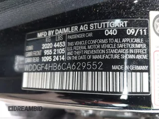 2012 Mercedes-Benz C-Class C 250 Sport with VIN WDDGF4HB6CA629552, listed as a IAAI auction lot 41949153 with 131,262 mi miles. Bid and sale history available at carsss.com. Image 9.