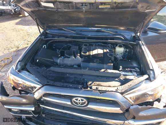 2017 Toyota 4Runner SR5 with VIN JTEBU5JRXH5431401, listed as a IAAI auction lot 41231941 with 133,324 mi miles. Bid and sale history available at carsss.com. Image 10.