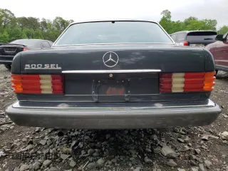 1985 Mercedes-Benz 500 SEL с VIN WDBCA37D0FA117051, выставлен на аукционе Copart как лот 55772735 с пробегом 249 121 миль миль и Чистый • Clean title. История ставок и продаж доступна на DreamBid. Изображение 6.