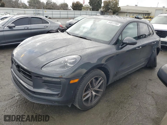 2023 Porsche Macan with VIN WP1AA2A54PLB00584, listed as a Copart auction lot 44817765 with 18,764 mi miles and Salvage Title. Bid and sale history available at carsss.com. Image 1.