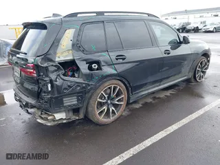 2019 BMW X7 xDrive50i with VIN 5UXCX4C58KLS35818, listed as a IAAI auction lot 41750098 with 69,661 mi miles. Bid and sale history available at carsss.com. Image 4.