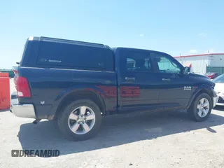 2015 Ram 1500 Big Horn z VIN 1C6RR7LM0FS659964, wystawiony jako IAAI lot #42510869 z przebiegiem 95 629 mil mil oraz . Historia ofert i sprzedaży dostępna na DreamBid. Obrazek 13.