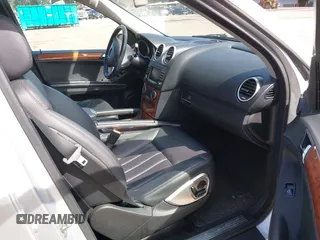 2007 Mercedes-Benz M 320 CDI z VIN 4JGBB22E67A210285, wystawiony jako IAAI lot #42002404 z przebiegiem 164 318 mil mil oraz . Historia ofert i sprzedaży dostępna na DreamBid. Obrazek 5.