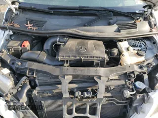 2017 Mercedes-Benz Metris Passenger z VIN WD4PG2EE8H3336425, wystawiony jako Copart lot #80899504 z przebiegiem Nie podano mil oraz Szkody całkowita. Historia ofert i sprzedaży dostępna na DreamBid. Obrazek 12.