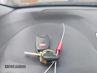 2012 Hyundai Elantra GLS с VIN KMHDH4AE8CU373419, выставлен на аукционе IAAI как лот 42356166 с пробегом 76 259 миль миль и . История ставок и продаж доступна на DreamBid. Изображение 11.