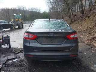 2016 Ford Fusion SE with VIN 3FA6P0H73GR103615, listed as a IAAI auction lot 41950050 with 67,781 mi miles and . Bid and sale history available at DreamBid. Image 17.