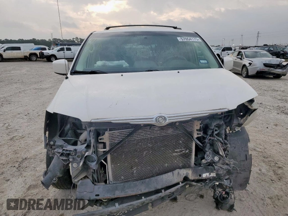 2008 Chrysler Town & Country Touring with VIN 2A8HR54P48R754428, listed as a Copart auction lot 57054175 with 124,211 mi miles and Salvage title. Bid and sale history available at DreamBid. Image 5.