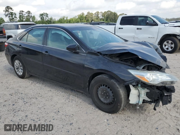 2015 Toyota Camry XLE z VIN 4T4BF1FKXFR482632, wystawiony jako Copart lot #53574545 z przebiegiem 123 253 mil mil oraz Szkoda całkowita • Salvage title. Historia ofert i sprzedaży dostępna na DreamBid. Obrazek 4.