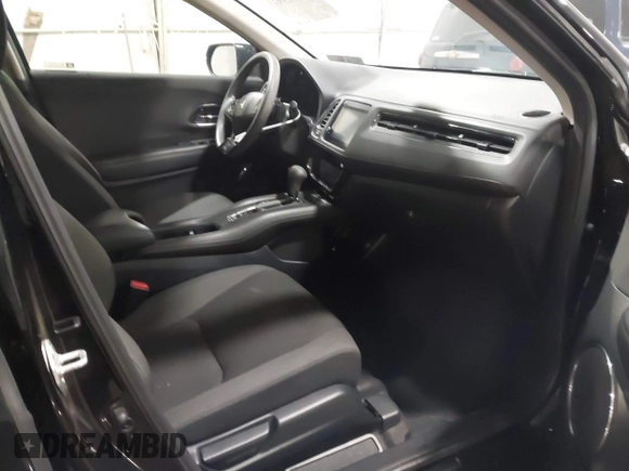 2022 Honda HR-V EX with VIN 3CZRU6H51NM734627, listed as a IAAI auction lot 41491393 with 35,090 mi miles. Bid and sale history available at carsss.com. Image 5.
