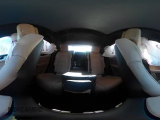 2024 Porsche Cayenne z VIN WP1BA2AYXRDA54884, wystawiony jako IAAI lot #41030563 z przebiegiem Nie podano mil oraz . Historia ofert i sprzedaży dostępna na DreamBid. Obrazek 18.