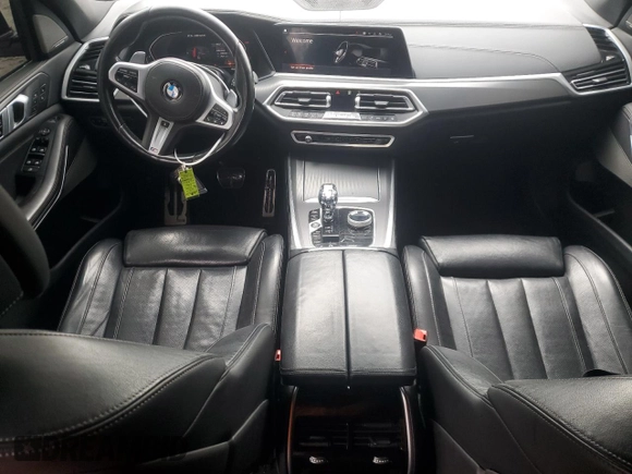 2020 BMW X5 M50i with VIN 5UXJU4C02L9C46464, listed as a Copart auction lot 43455805 with 89,337 mi miles and Salvage Title. Bid and sale history available at DreamBid. Image 8.