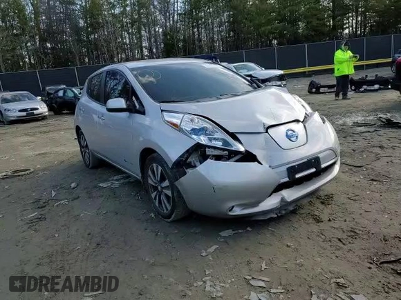 2015 Nissan LEAF SV with VIN 1N4AZ0CP2FC317732, listed as a Copart auction lot 39005553 with 116,896 mi miles. Bid and sale history available at carsss.com. Image 11.