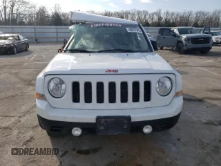 2014 Jeep Patriot Latitude with VIN 1C4NJRFB4ED892754, listed as a Copart auction lot 46517945 with 161,042 mi miles and Salvage title. Bid and sale history available at DreamBid. Image 5.