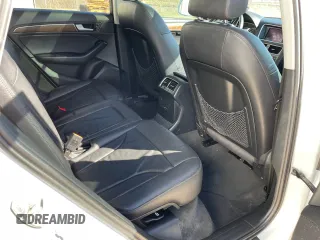 2014 Audi Q5 Premium Plus z VIN WA1LFAFP2EA065708, wystawiony jako Copart lot #57910685 z przebiegiem 121 950 mil mil oraz Tytuł czysty. Historia ofert i sprzedaży dostępna na DreamBid. Obrazek 6.