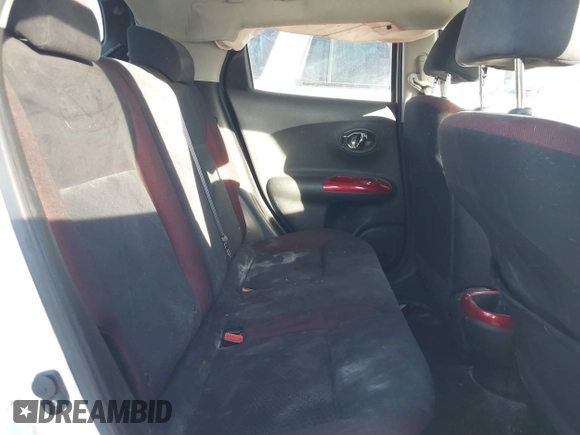 2016 Nissan Juke S with VIN JN8AF5MR7GT601556, listed as a IAAI auction lot 41210259 with 127,946 mi miles. Bid and sale history available at carsss.com. Image 8.