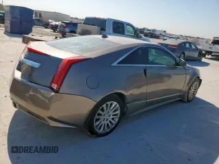 2012 Cadillac CTS Performance z VIN 1G6DJ1E35C0138308, wystawiony jako Copart lot #52984375 z przebiegiem 134 881 mil mil oraz Czysty tytuł • Clean title. Historia ofert i sprzedaży dostępna na DreamBid. Obrazek 3.