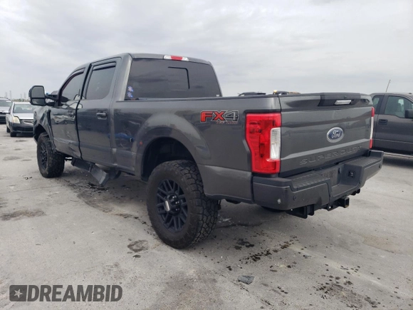 2019 Ford F-250 XL с VIN 1FT7W2B64KEE81564, выставлен на аукционе Copart как лот 44726064 с пробегом 58 233 миль миль и Списание • Salvage title. История ставок и продаж доступна на DreamBid. Изображение 2.