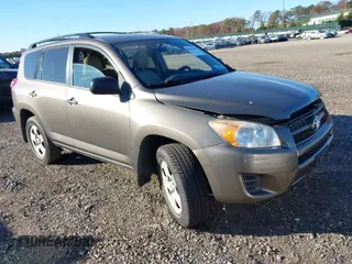 2012 Toyota RAV4 with VIN 2T3ZF4DV8CW130806, listed as a IAAI auction lot 40821210 with 45,957 mi miles. Bid and sale history available at carsss.com. Image 1.