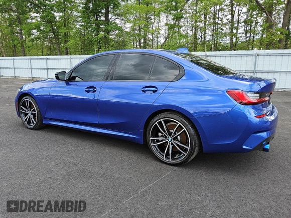 2021 BMW 3 Series 330i xDrive z VIN 3MW5R7J02M8C00695, wystawiony jako Copart lot #52340135 z przebiegiem 31 811 mil mil oraz Czysty tytuł • Clean title. Historia ofert i sprzedaży dostępna na DreamBid. Obrazek 2.