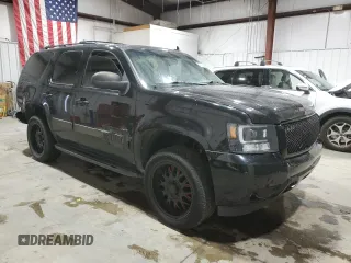 2010 Chevrolet Tahoe LT z VIN 1GNUKBE02AR249128, wystawiony jako Copart lot #79058594 z przebiegiem 121 354 mil mil oraz Szkoda całkowita • Salvage title. Historia ofert i sprzedaży dostępna na DreamBid. Obrazek 4.