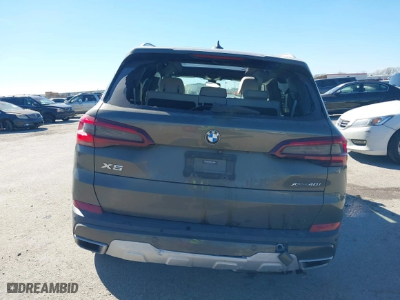 2021 BMW X5 xDrive40i with VIN 5UXCR6C09M9G00150, listed as a IAAI auction lot 41647528 with 1 mi miles. Bid and sale history available at carsss.com. Image 16.